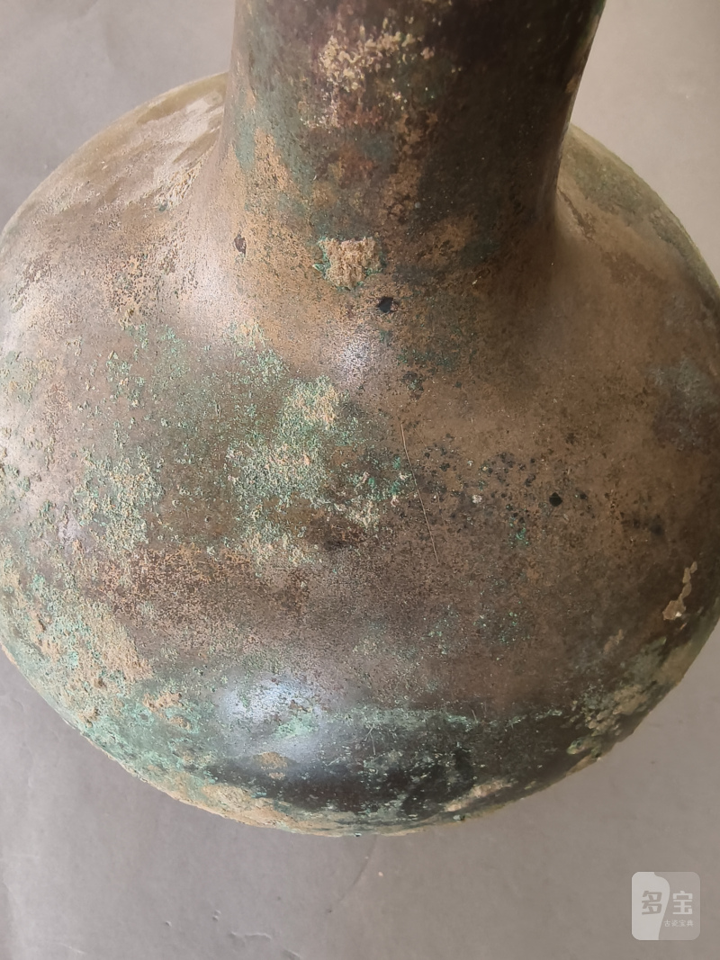 A bronze "garlic head" bottle vase - 图17